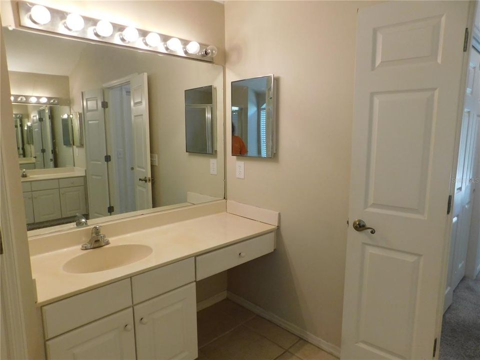 待售: $354,900 (4 贝兹, 3 浴室, 2466 平方英尺)