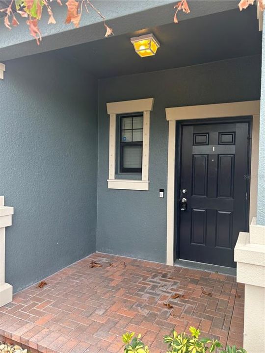 En Renta: $2,075 (3 camas, 2 baños, 1601 Pies cuadrados)