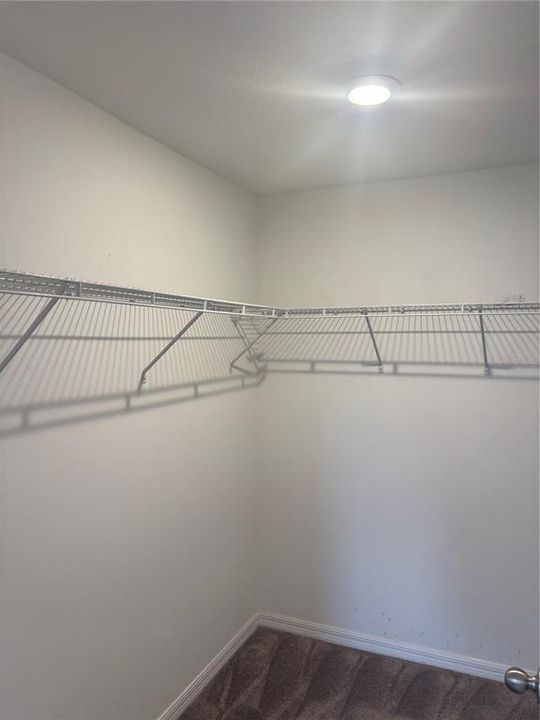 En Renta: $2,075 (3 camas, 2 baños, 1601 Pies cuadrados)