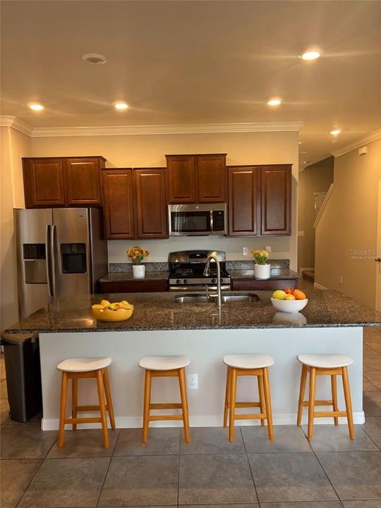 En Renta: $2,075 (3 camas, 2 baños, 1601 Pies cuadrados)