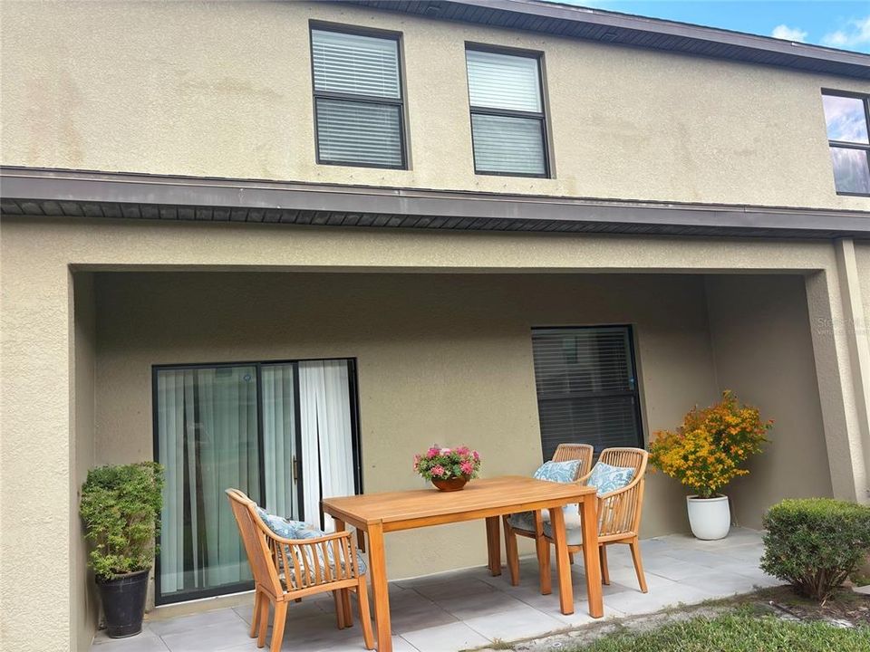 En Renta: $2,075 (3 camas, 2 baños, 1601 Pies cuadrados)