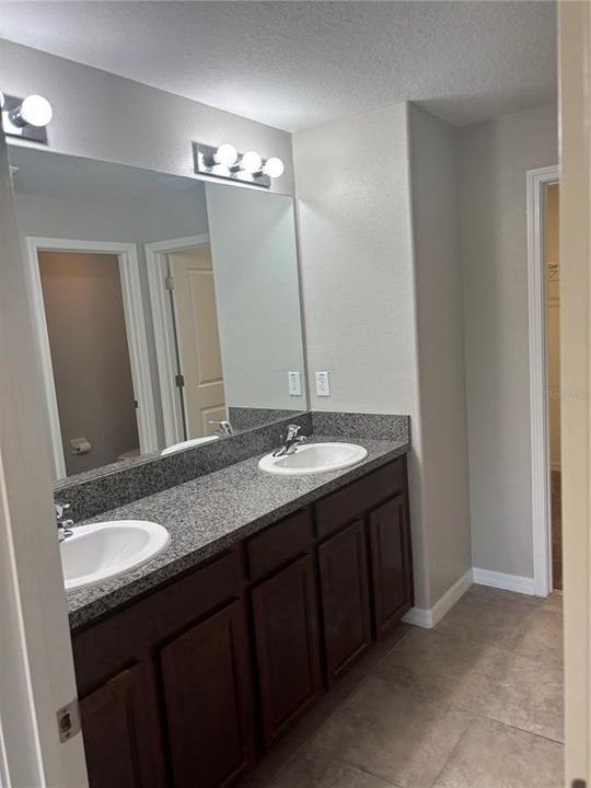 En Renta: $2,075 (3 camas, 2 baños, 1601 Pies cuadrados)