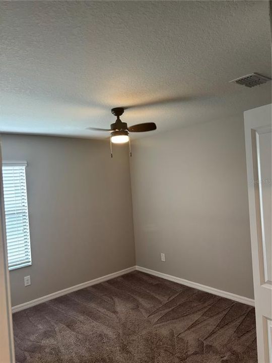 En Renta: $2,075 (3 camas, 2 baños, 1601 Pies cuadrados)