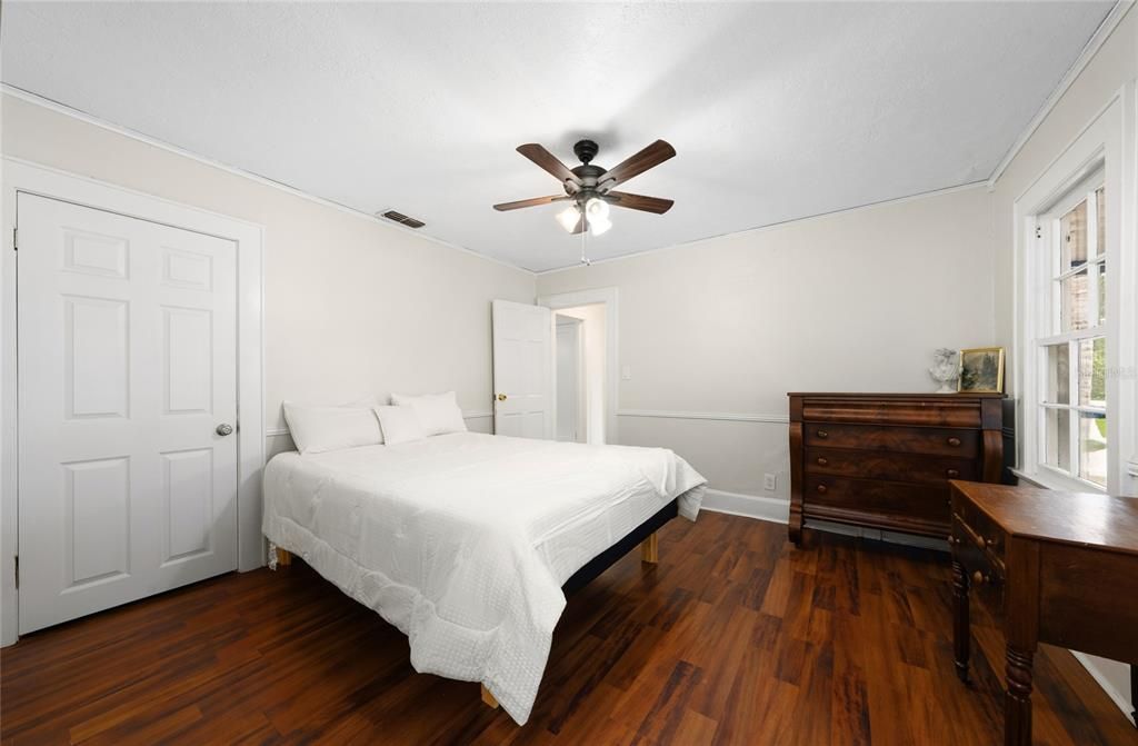 待售: $408,000 (3 贝兹, 2 浴室, 1481 平方英尺)