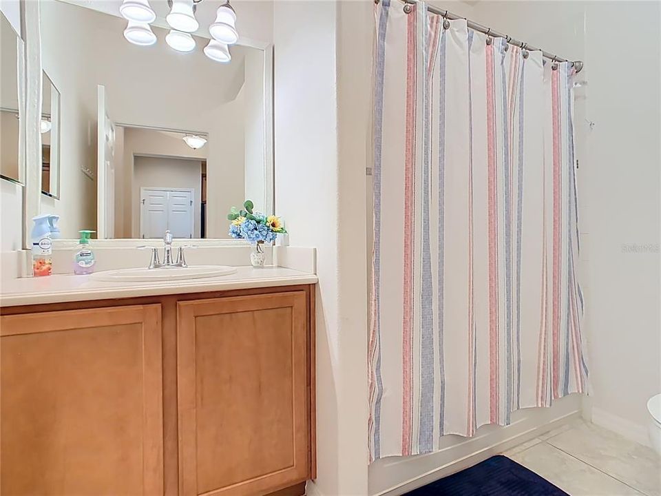 For Sale: $299,900 (2 beds, 2 baths, 1539 Square Feet)