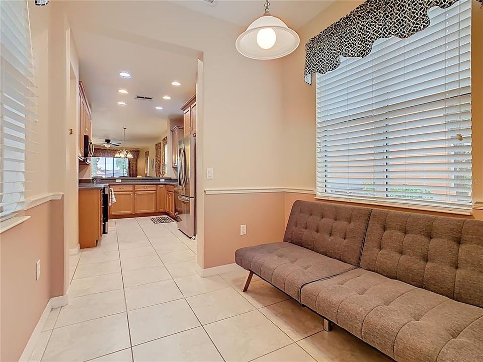 For Sale: $299,900 (2 beds, 2 baths, 1539 Square Feet)