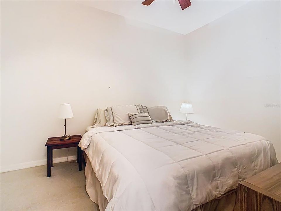 For Sale: $299,900 (2 beds, 2 baths, 1539 Square Feet)