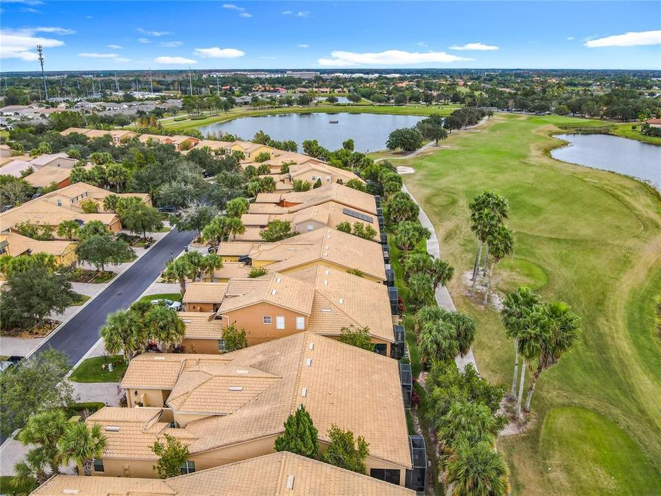 For Sale: $299,900 (2 beds, 2 baths, 1539 Square Feet)