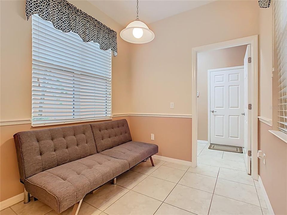 For Sale: $299,900 (2 beds, 2 baths, 1539 Square Feet)