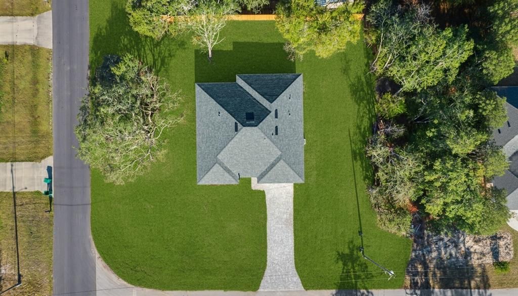 En Venta: $293,900 (4 camas, 2 baños, 1816 Pies cuadrados)