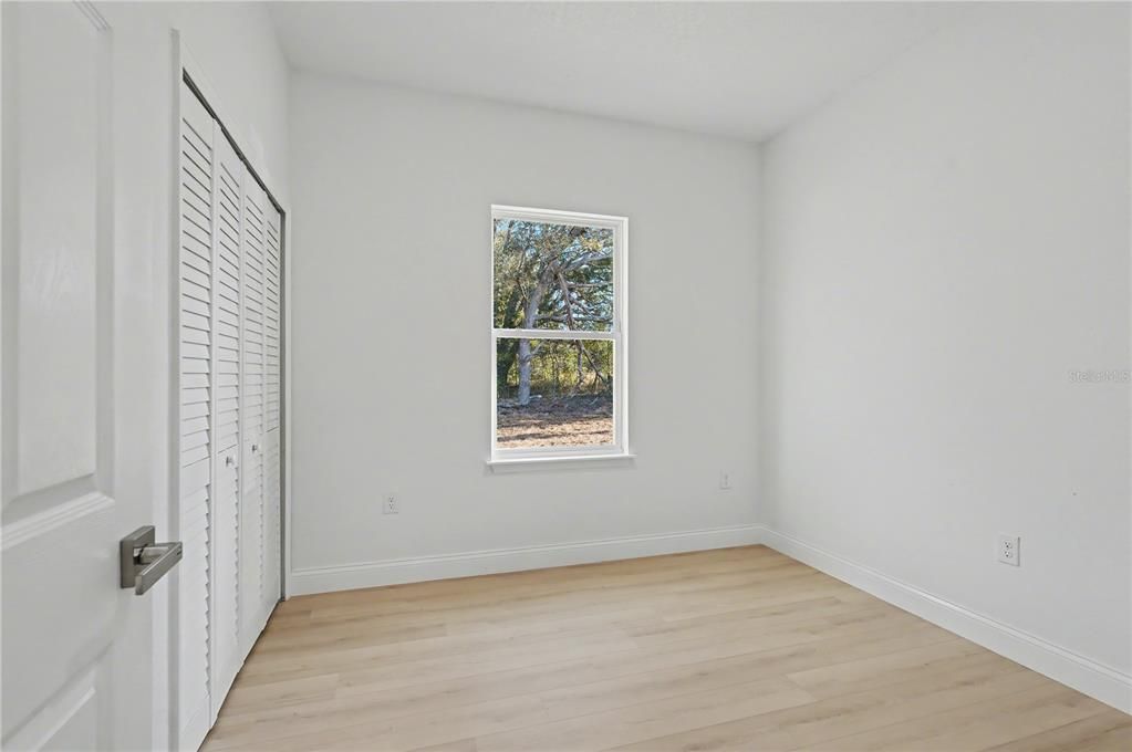 En Venta: $293,900 (4 camas, 2 baños, 1816 Pies cuadrados)