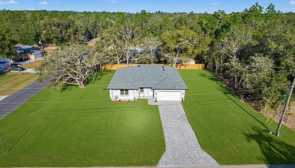 En Venta: $293,900 (4 camas, 2 baños, 1816 Pies cuadrados)