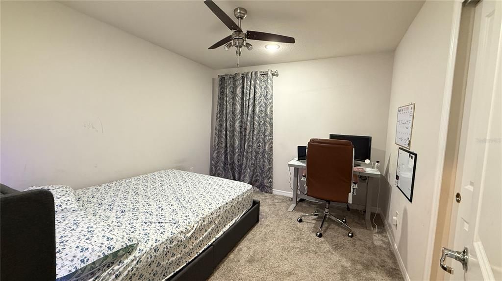 For Rent: $2,850 (5 beds, 2 baths, 2386 Square Feet)