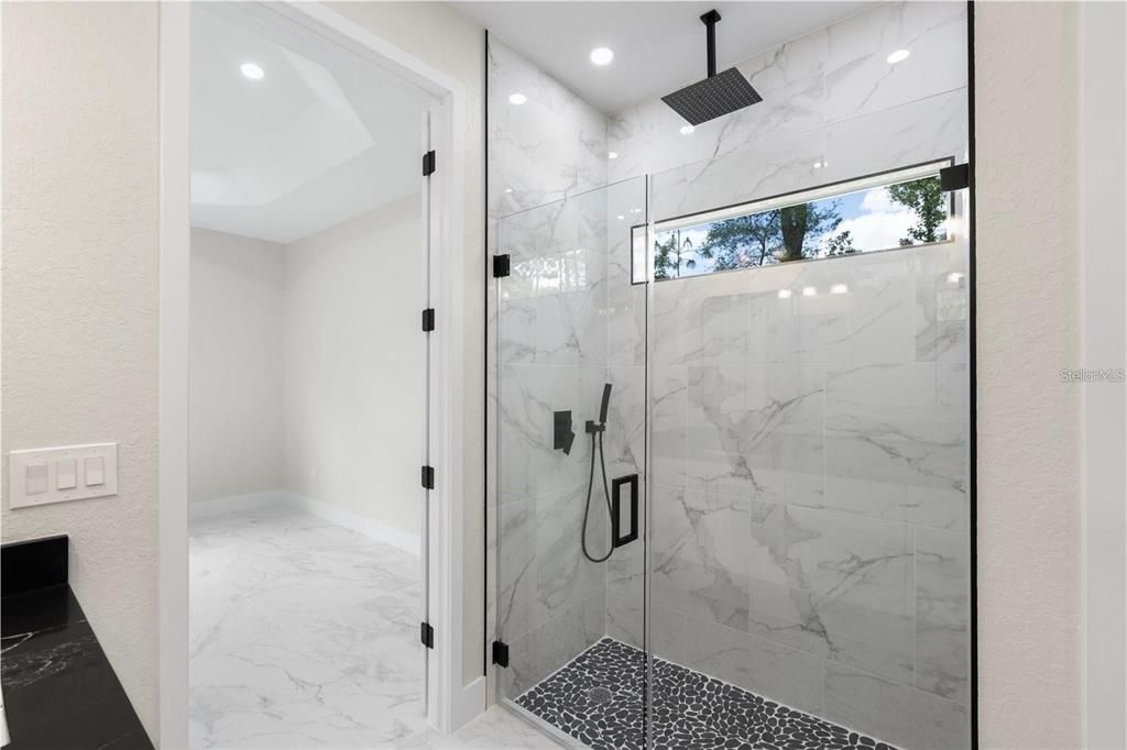 На продажу: $439,990 (3 спален, 2 ванн, 1886 Квадратных фут)