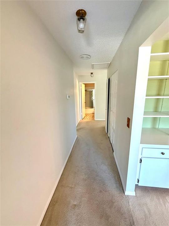 待售: $299,999 (3 贝兹, 2 浴室, 1647 平方英尺)