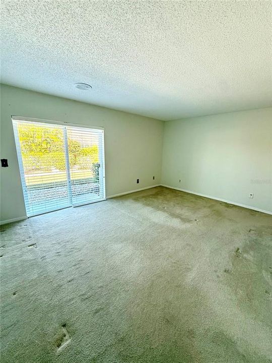 待售: $299,999 (3 贝兹, 2 浴室, 1647 平方英尺)