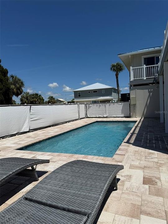 Недавно продано: $660,000 (2 спален, 2 ванн, 1486 Квадратных фут)