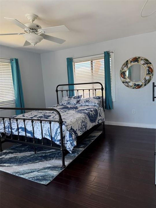 Недавно продано: $660,000 (2 спален, 2 ванн, 1486 Квадратных фут)