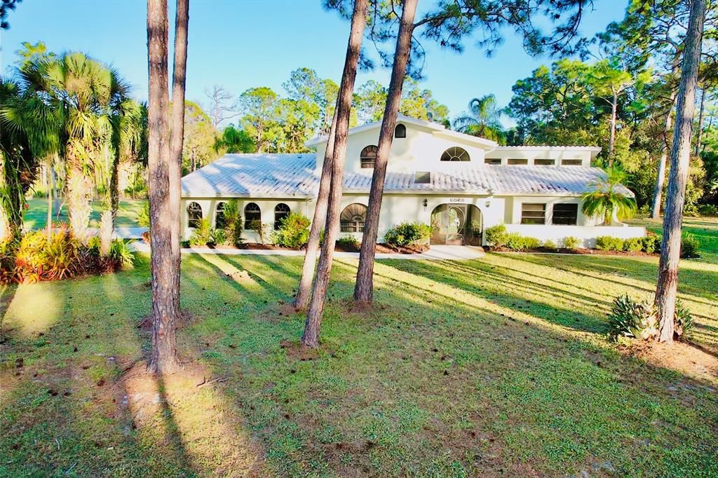 For Sale: $874,900 (4 beds, 3 baths, 3388 Square Feet)