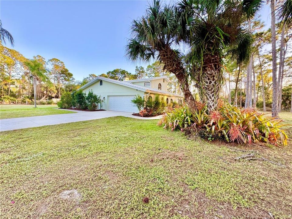 For Sale: $874,900 (4 beds, 3 baths, 3388 Square Feet)