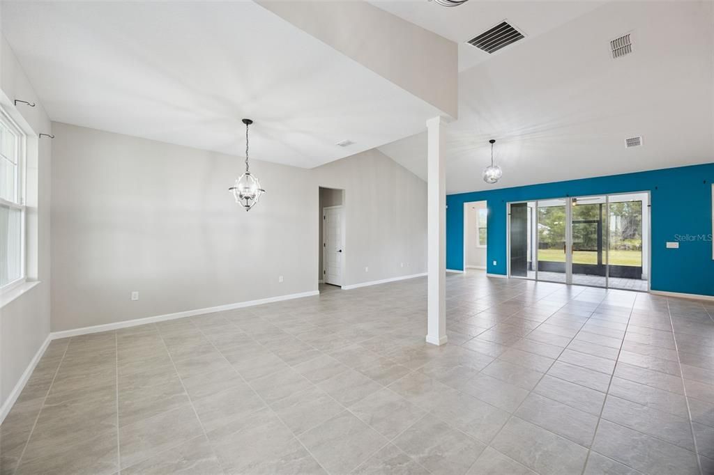 For Sale: $690,000 (3 beds, 3 baths, 2203 Square Feet)