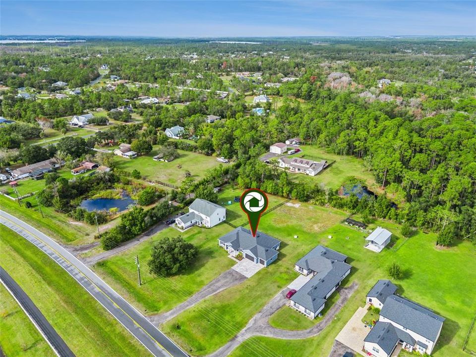 For Sale: $690,000 (3 beds, 3 baths, 2203 Square Feet)