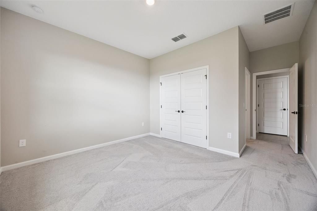 For Sale: $690,000 (3 beds, 3 baths, 2203 Square Feet)