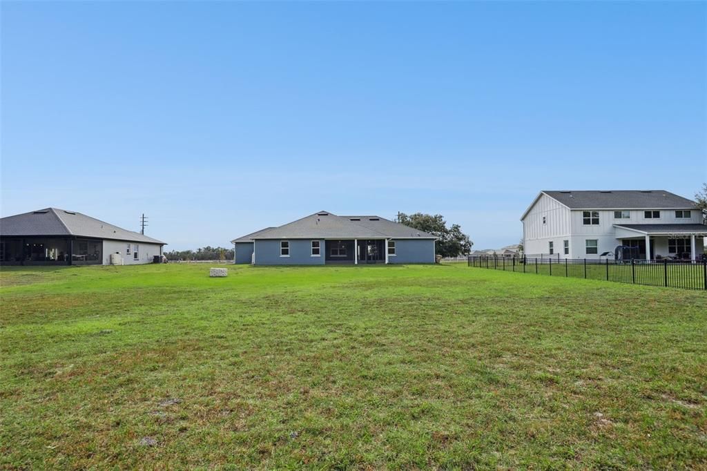 For Sale: $690,000 (3 beds, 3 baths, 2203 Square Feet)