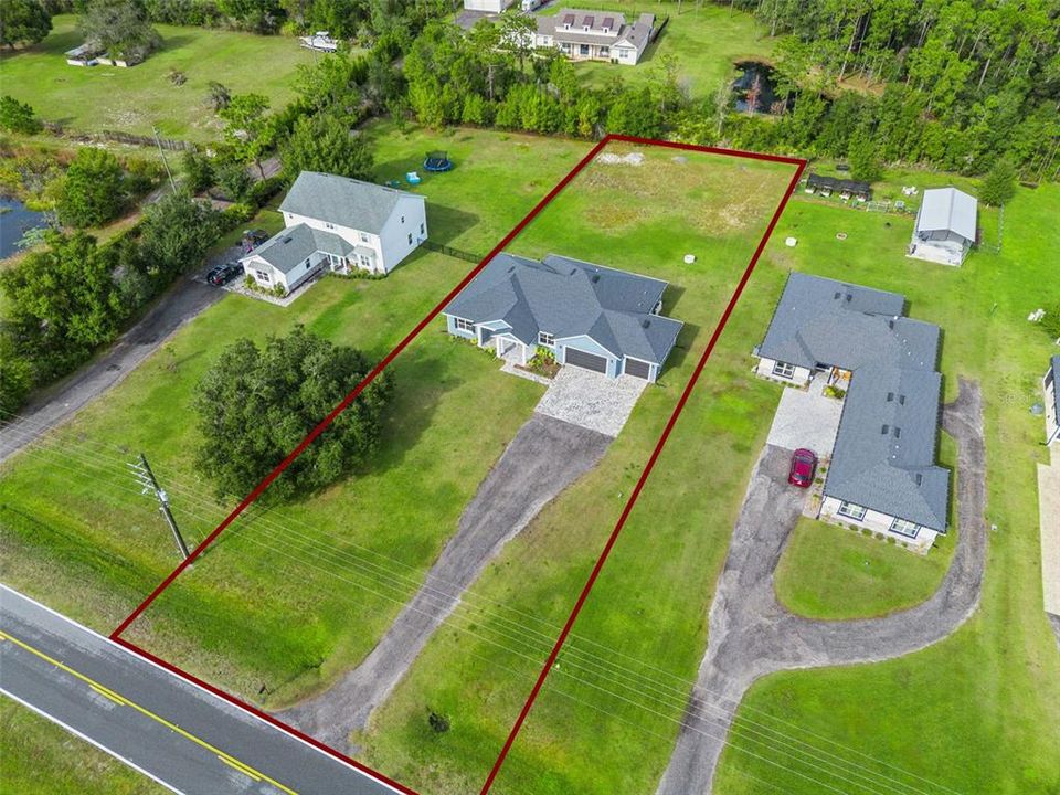 For Sale: $690,000 (3 beds, 3 baths, 2203 Square Feet)