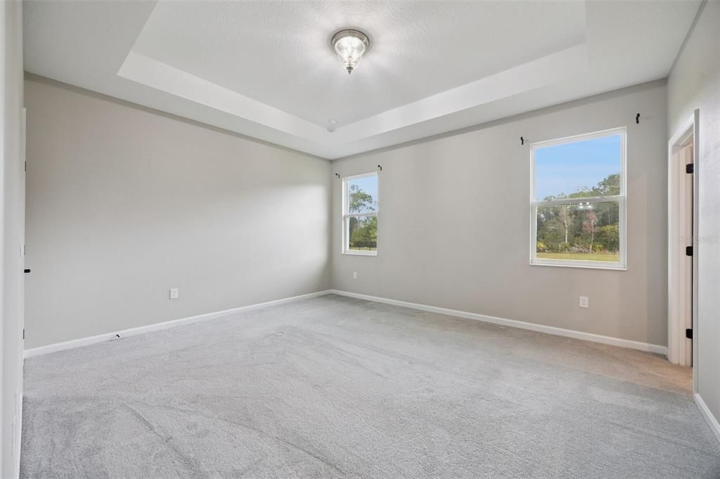 For Sale: $690,000 (3 beds, 3 baths, 2203 Square Feet)