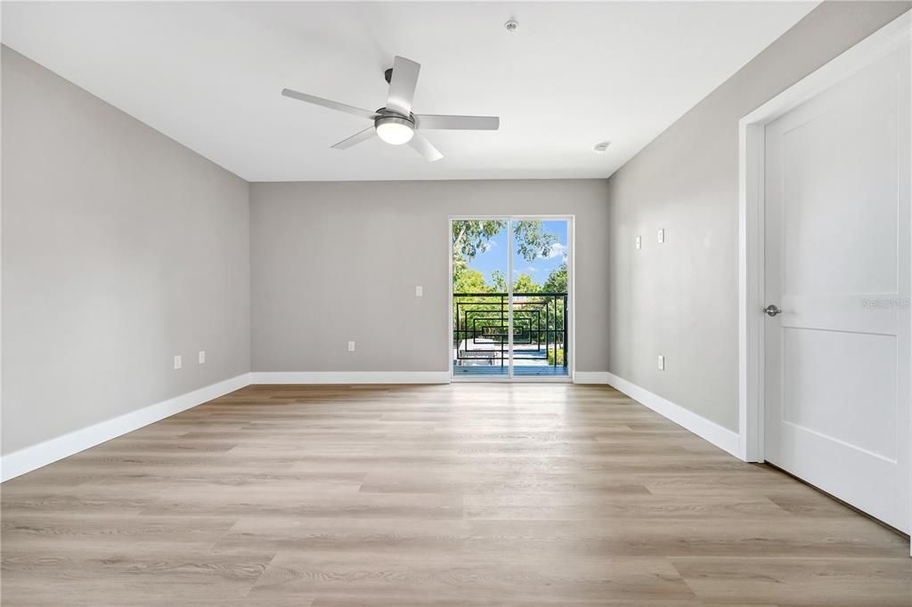 For Rent: $2,200 (2 beds, 2 baths, 1900 Square Feet)