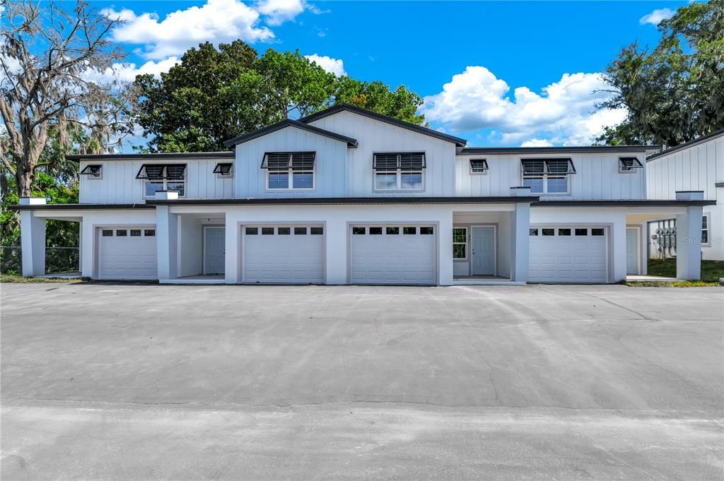 For Rent: $2,200 (2 beds, 2 baths, 1900 Square Feet)