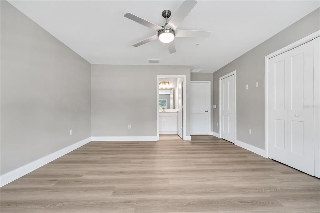 For Rent: $2,200 (2 beds, 2 baths, 1900 Square Feet)