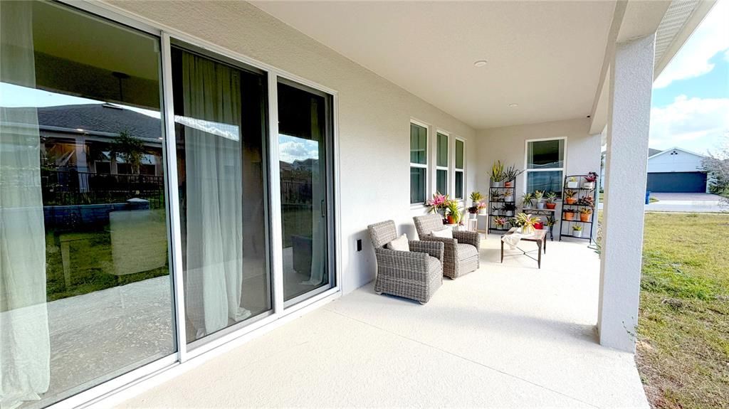 En Venta: $559,000 (4 camas, 3 baños, 2710 Pies cuadrados)