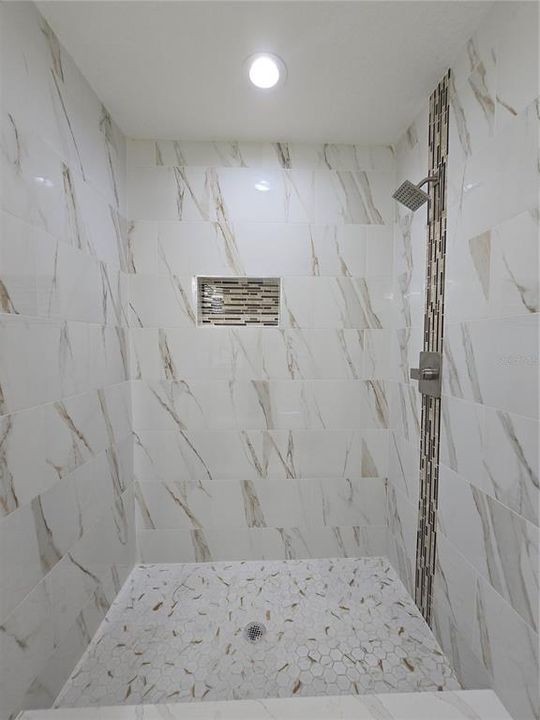 待售: $260,000 (3 贝兹, 2 浴室, 1380 平方英尺)