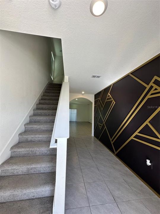 En Renta: $3,400 (5 camas, 3 baños, 2447 Pies cuadrados)