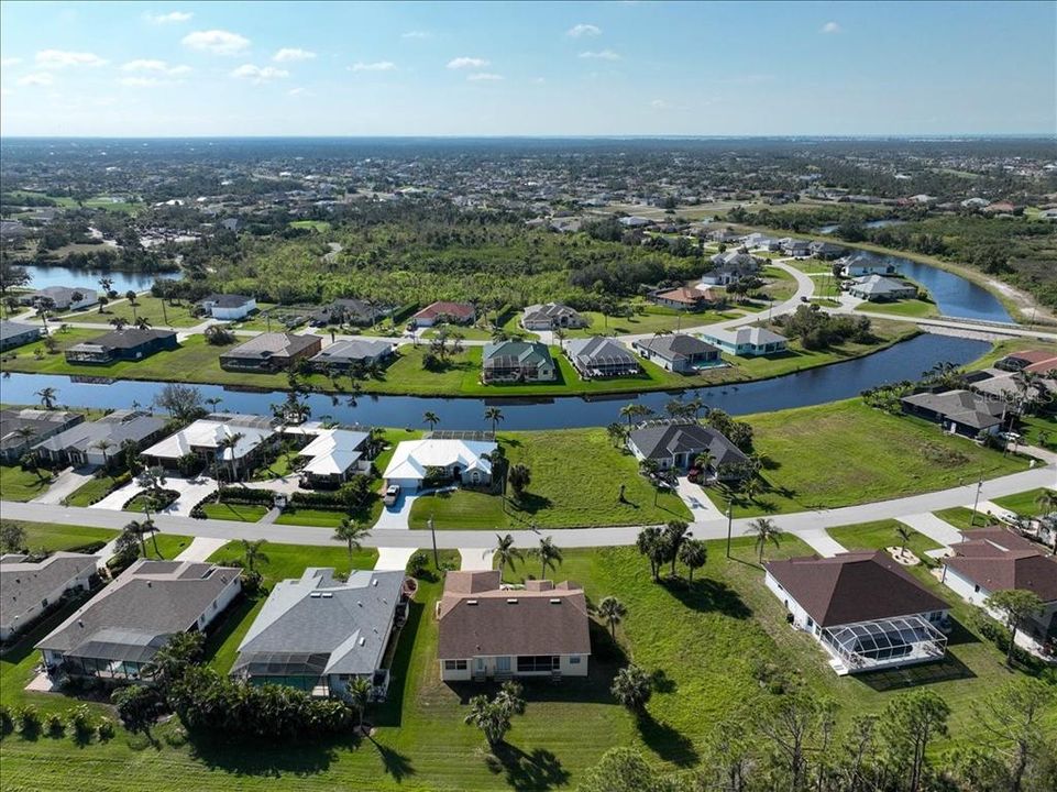 В аренду: $3,500 (3 спален, 2 ванн, 2216 Квадратных фут)