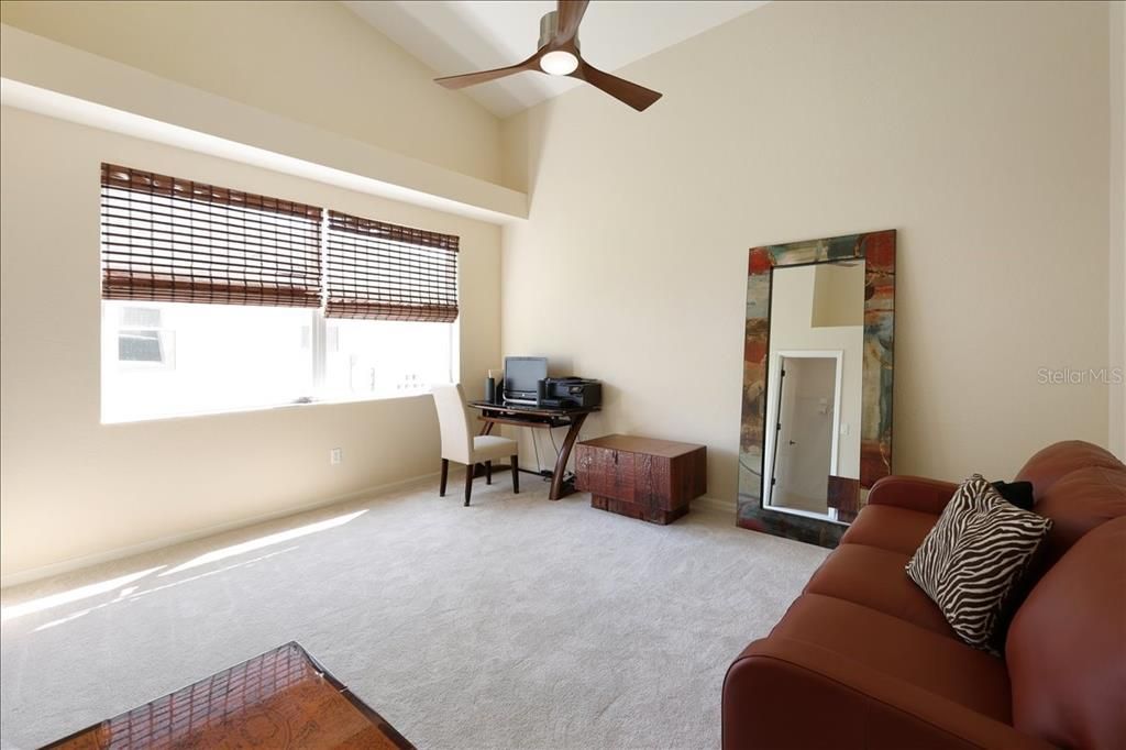 В аренду: $3,500 (3 спален, 2 ванн, 2216 Квадратных фут)