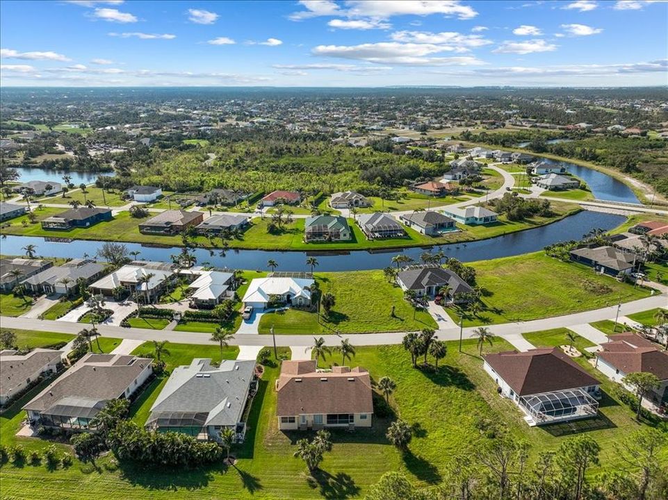 В аренду: $3,500 (3 спален, 2 ванн, 2216 Квадратных фут)