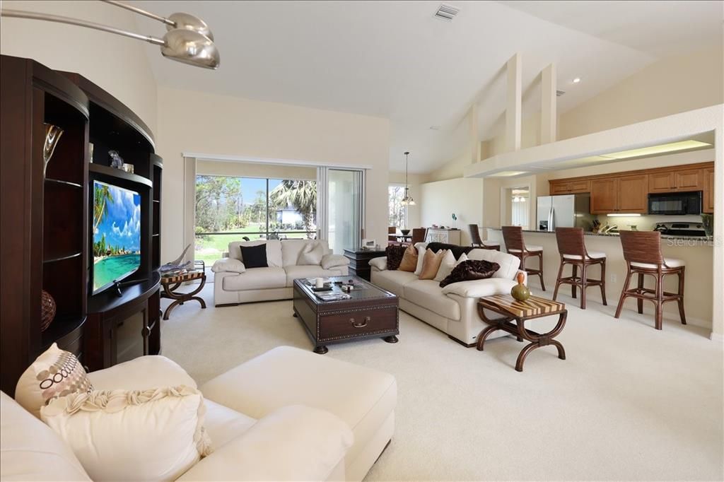 В аренду: $3,500 (3 спален, 2 ванн, 2216 Квадратных фут)