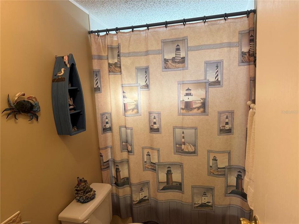 待售: $160,000 (3 贝兹, 2 浴室, 1104 平方英尺)