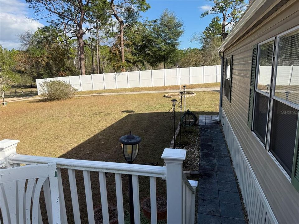 待售: $160,000 (3 贝兹, 2 浴室, 1104 平方英尺)