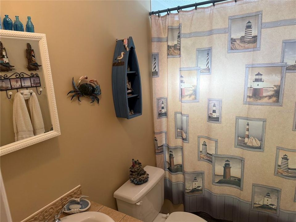 待售: $160,000 (3 贝兹, 2 浴室, 1104 平方英尺)