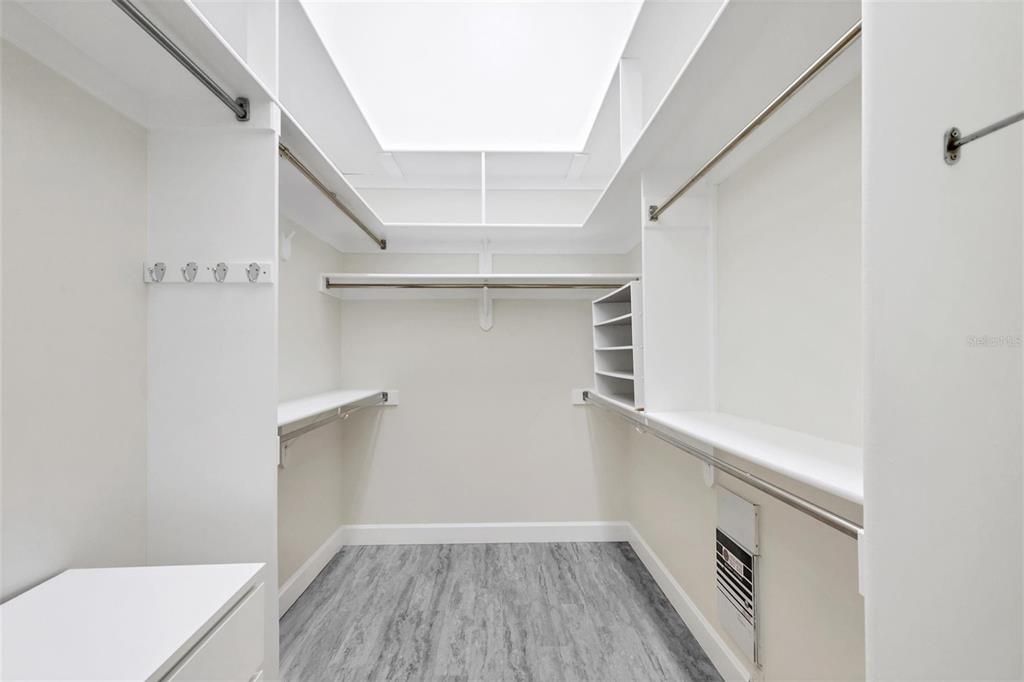 En Renta: $3,000 (2 camas, 2 baños, 2207 Pies cuadrados)