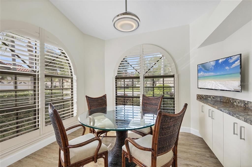 En Renta: $3,000 (2 camas, 2 baños, 2207 Pies cuadrados)