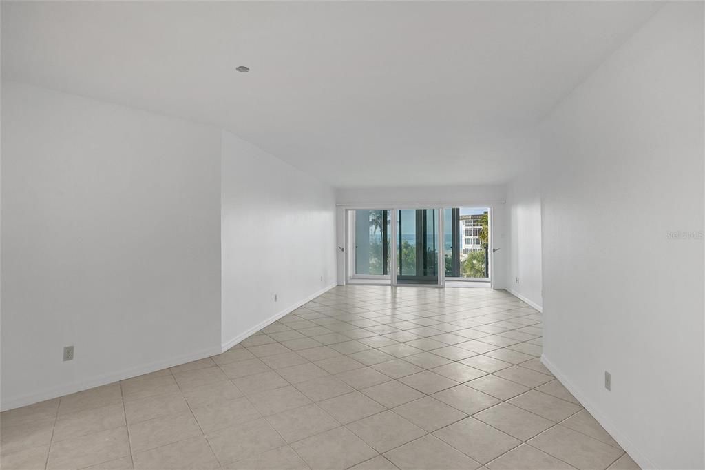 待售: $629,000 (2 贝兹, 2 浴室, 1248 平方英尺)