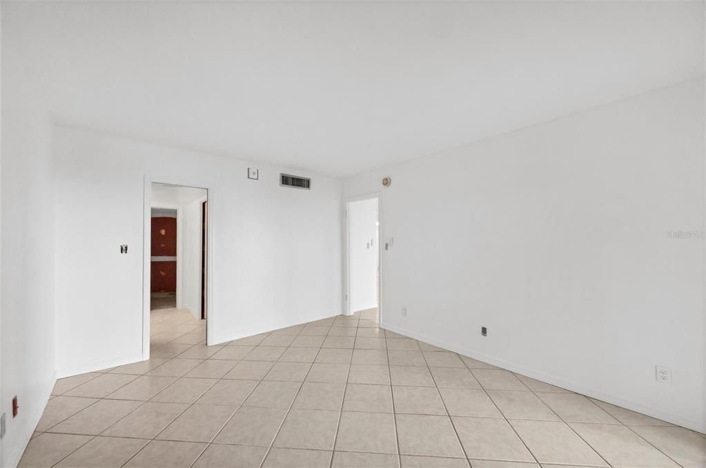 待售: $629,000 (2 贝兹, 2 浴室, 1248 平方英尺)