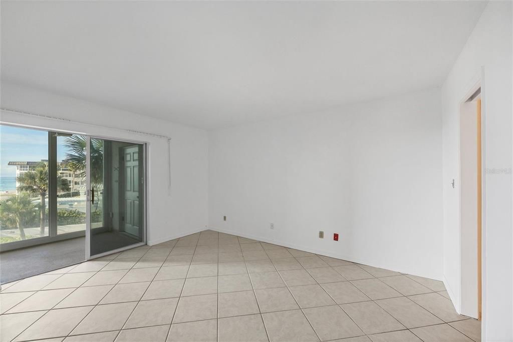 待售: $629,000 (2 贝兹, 2 浴室, 1248 平方英尺)