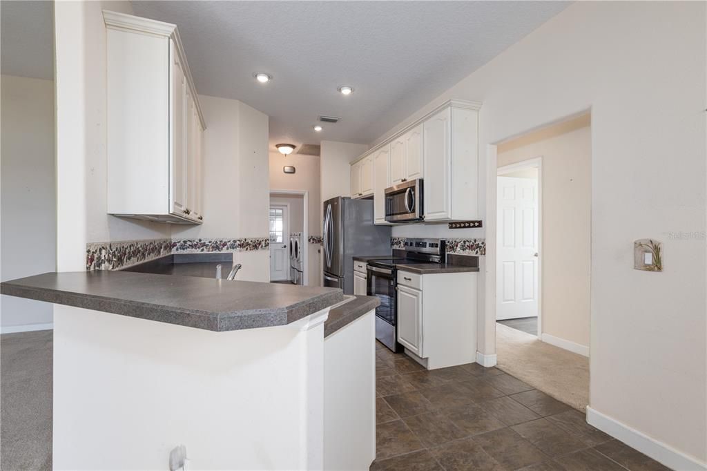 For Sale: $529,000 (3 beds, 2 baths, 1908 Square Feet)
