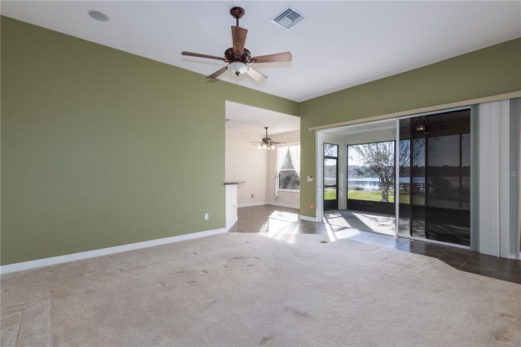 For Sale: $529,000 (3 beds, 2 baths, 1908 Square Feet)